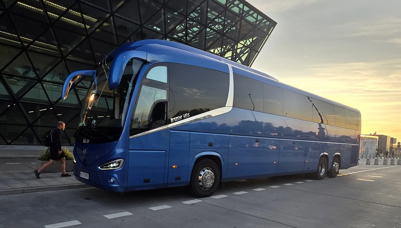 elite-bus-14