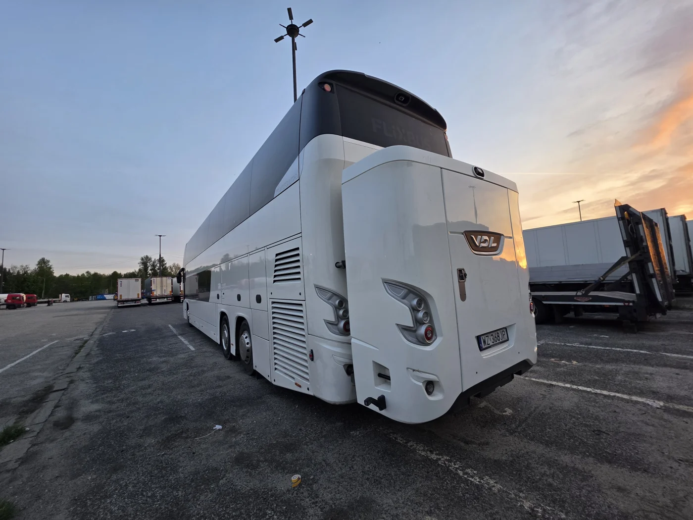 elite-bus-3